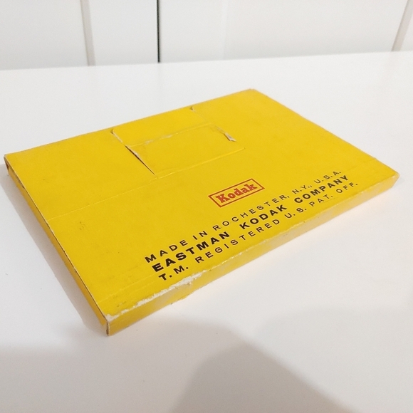 Kodak safe light filter 5x7 for dark room film photography - Picture 3 of 5